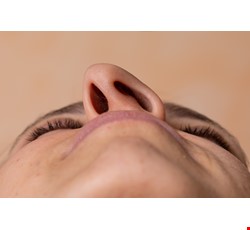 鼻中膈彎曲與慢性肥厚性鼻炎