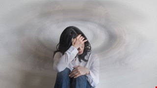 Dizzy Spells, Tinnitus, Hearing Loss - Meniere's Disease 經常天旋地轉、耳鳴、聽力差 - 梅尼爾氏症