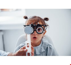 學童近視的預防與治療